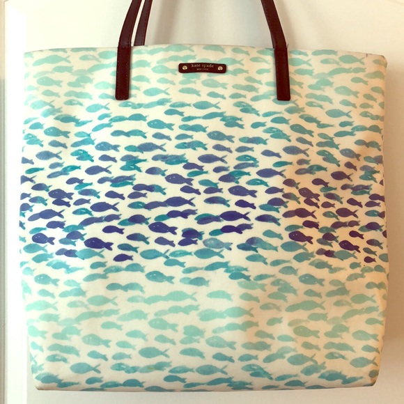kate spade Handbags - Kate spade shoulder bag
